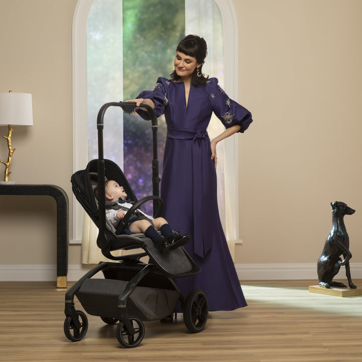 Maxi-Cosi Kindred Tana 360° Rotating Modular Stroller