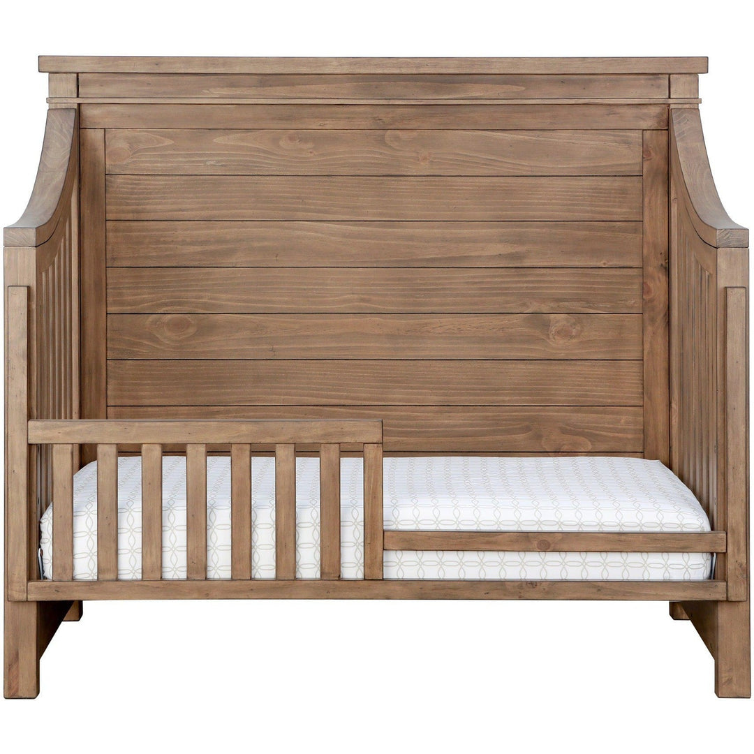 Appleseed Rowan 4-in-1 Convertible Flat-Top Crib