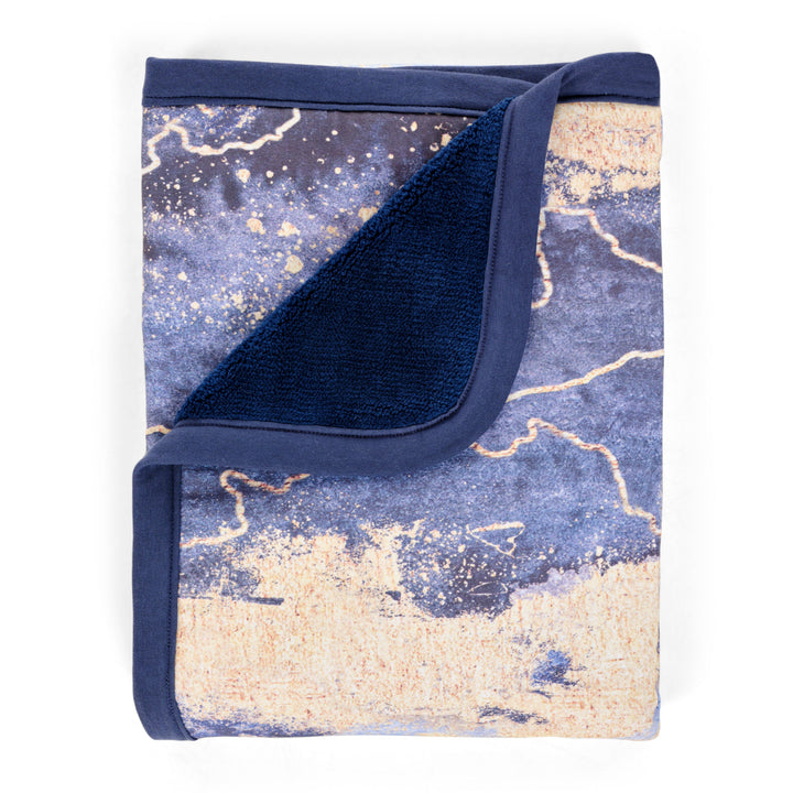 Oilo Midnight Sky Cuddle Blanket