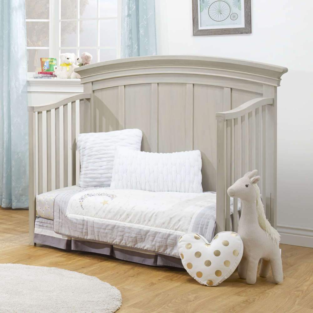 Sorelle Verona 4-in-1 Panel Crib